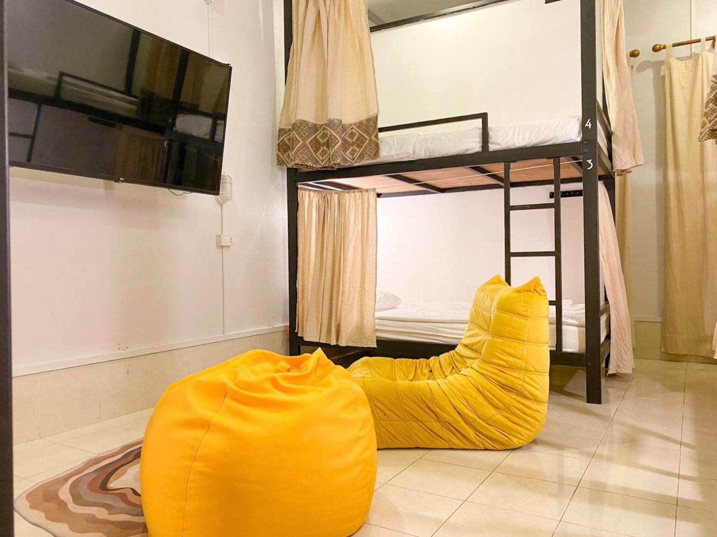 Sathiti Cafe & Bed Leilighet Vientiane Eksteriør bilde